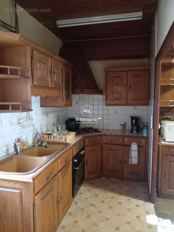 Maison 96 m² à La Chapelle-Montbrandeix  - photo 7
