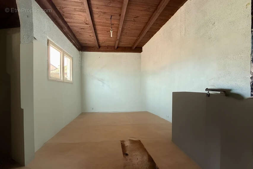 Appartement à MAURS