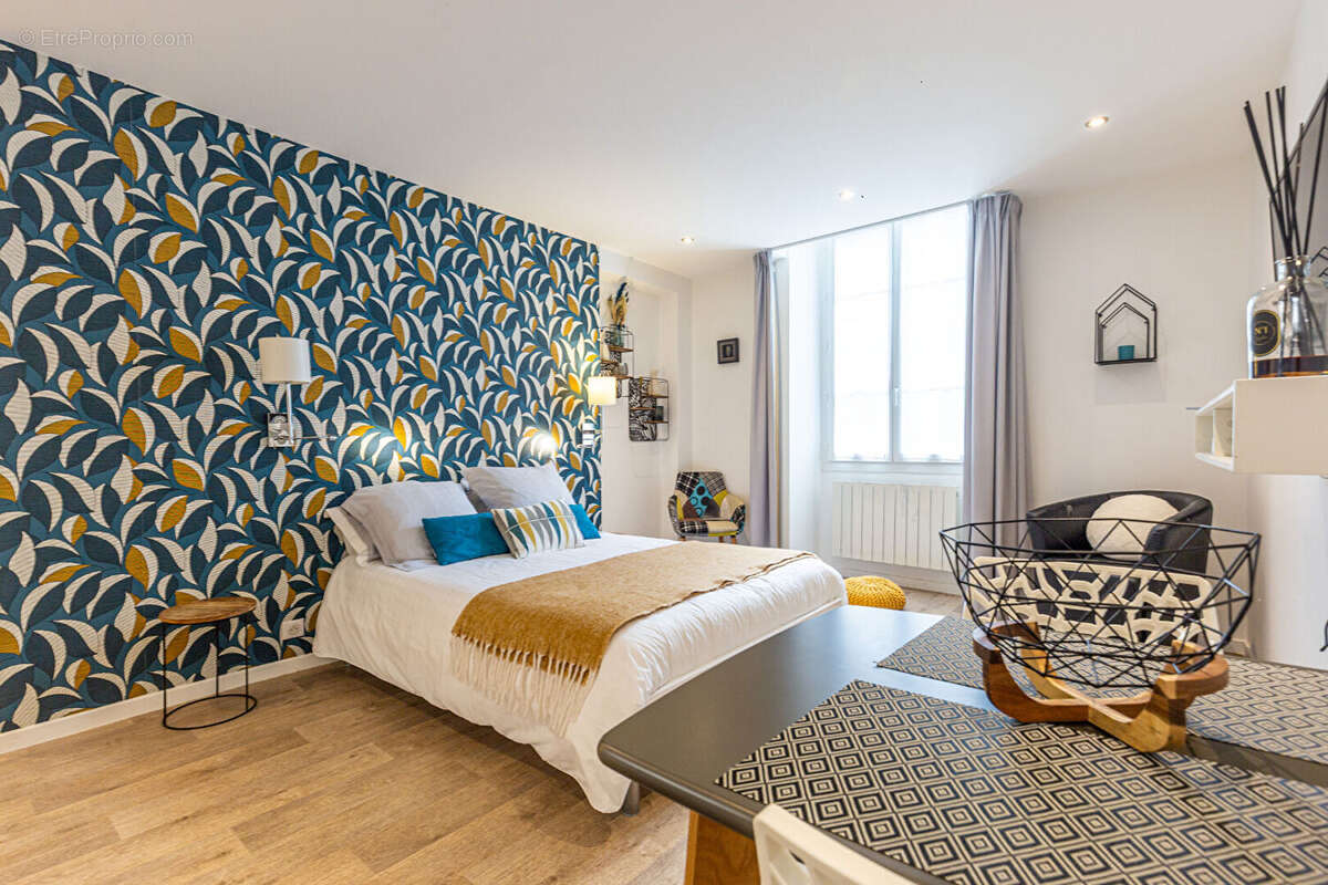 Agence immobiliere laforet - exclusivite - "emilia" -  annecy - hyper centre-ville - studio de 28,41m2 entierement renove - dpe  - photo 3