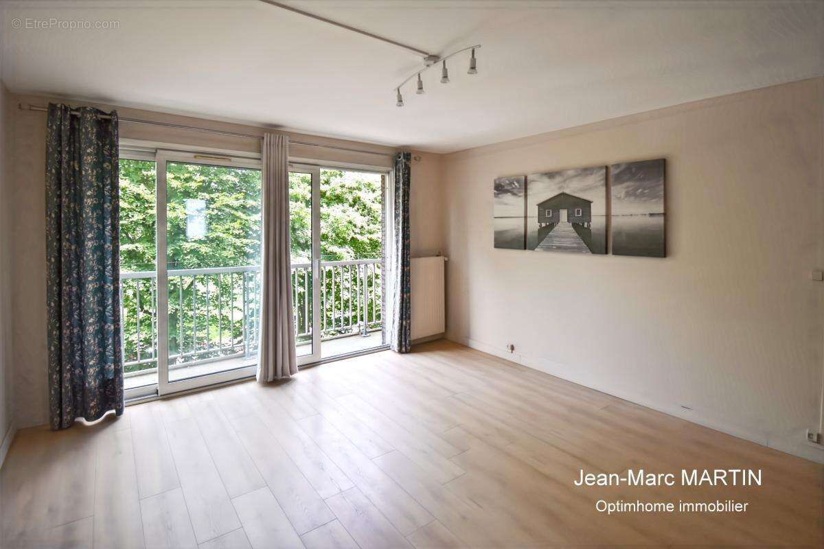 89 000 € – Appartement 2 pièces avec balcon et cave à Wattrelos - photo 4