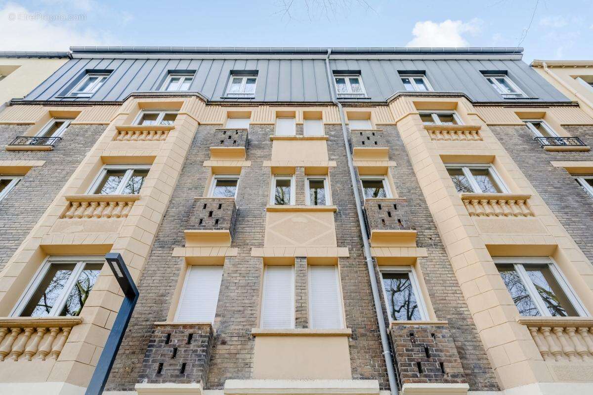 Appartement à AUBERVILLIERS