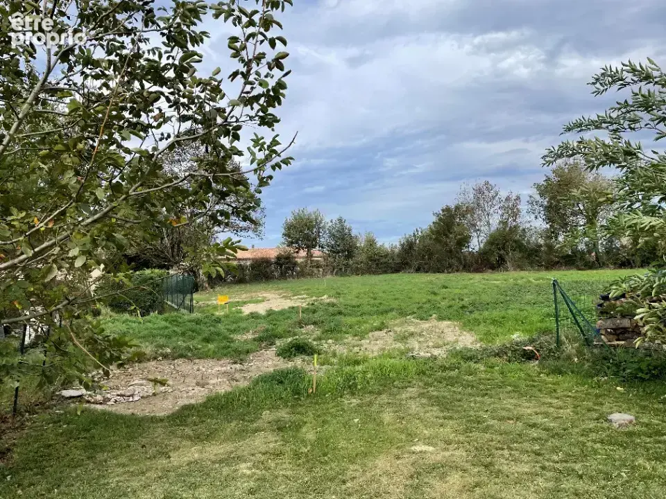 Terrain 725 m² à vendre à Cahuzac (81540) - photo 1