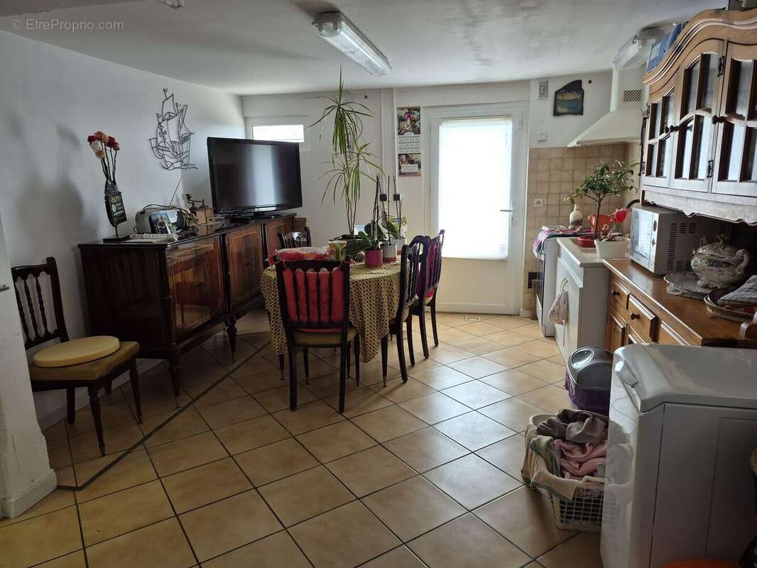 20260310145743 - Maison à NONTRON
