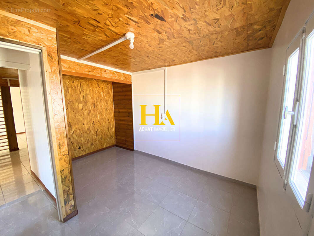 Maison à LES AVIRONS