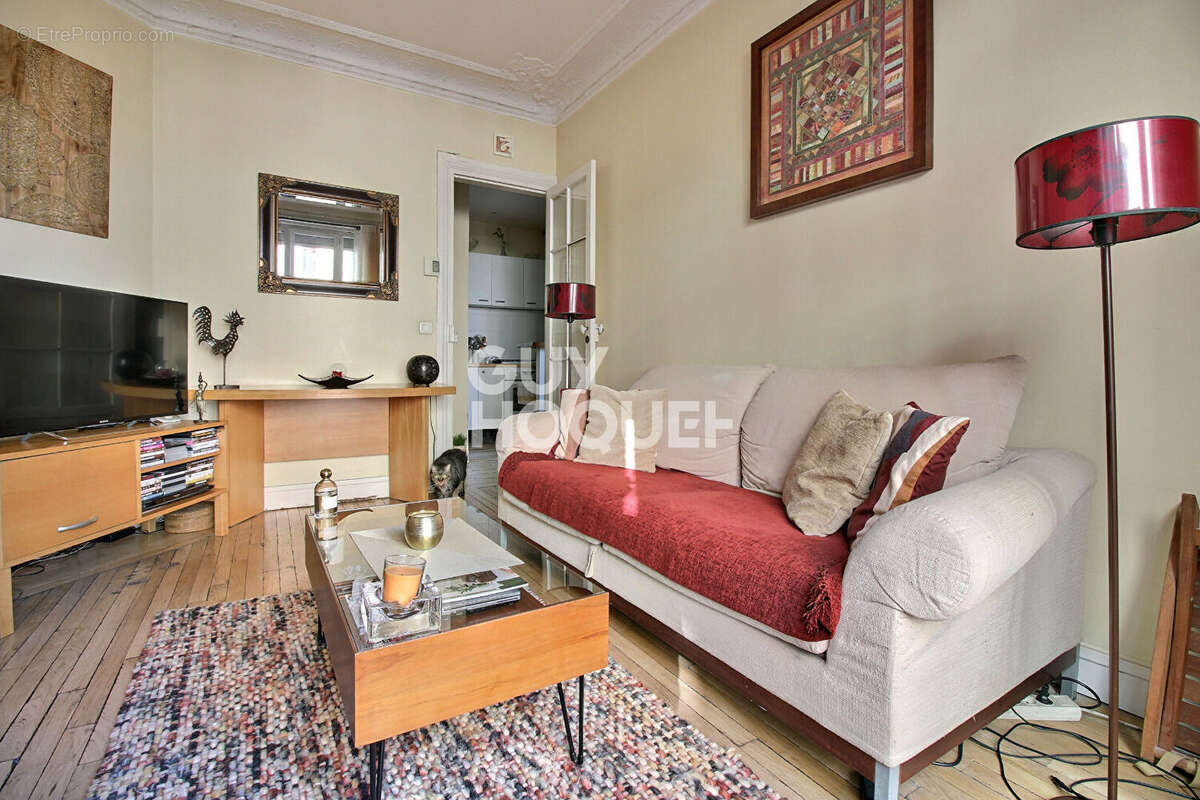 Appartement à PARIS-11E