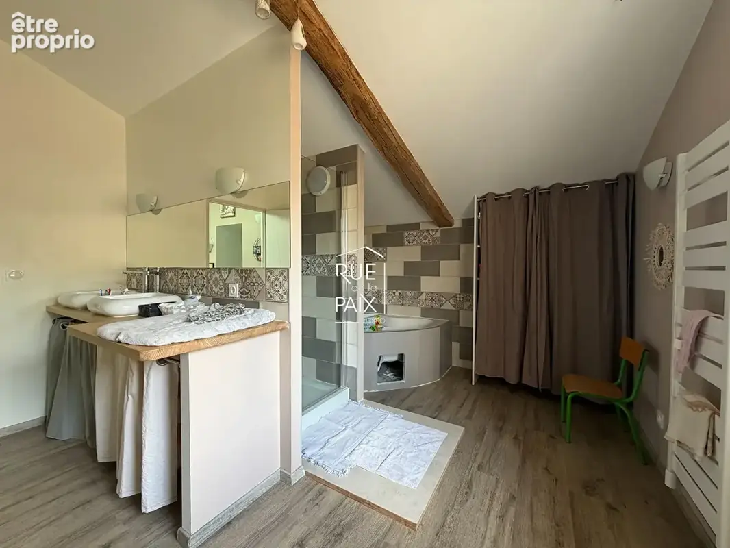 Maison en pierre entièrement rénovée ? charme et confort - photo 11