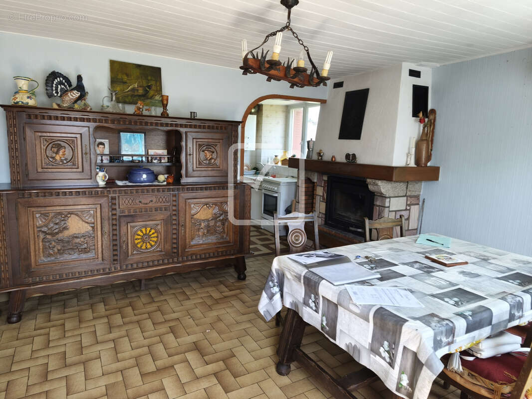 Maison à AUGAN