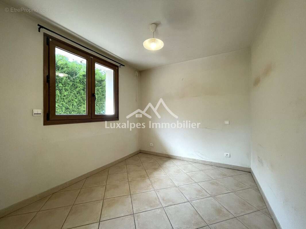 Appartement à LES VILLARDS-SUR-THONES