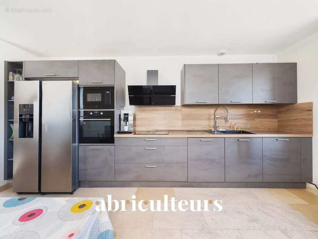 Appartement à ROGNES