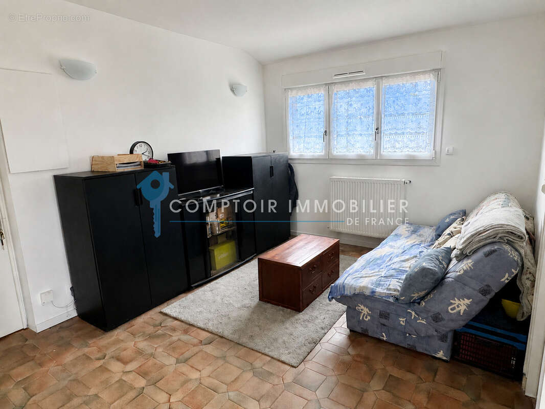 Appartement à VILLABE