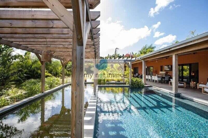 Maison à SAINT-MARTIN