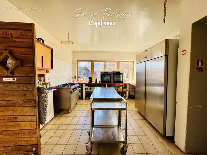 Maison à LA BATIE-MONTSALEON