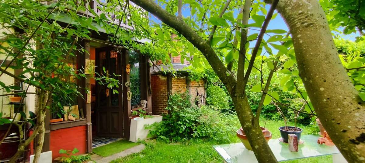 Maison à ERMONT
