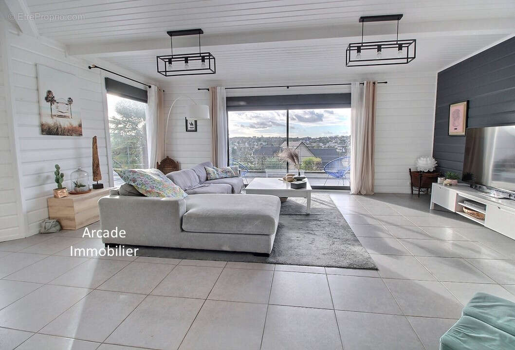 Maison à FONTAINE-LA-MALLET