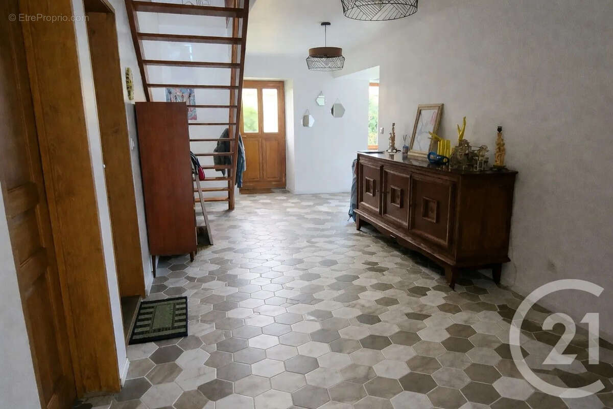 Maison à CERVON