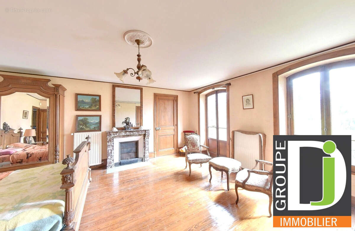 Maison à BOURG-DE-PEAGE