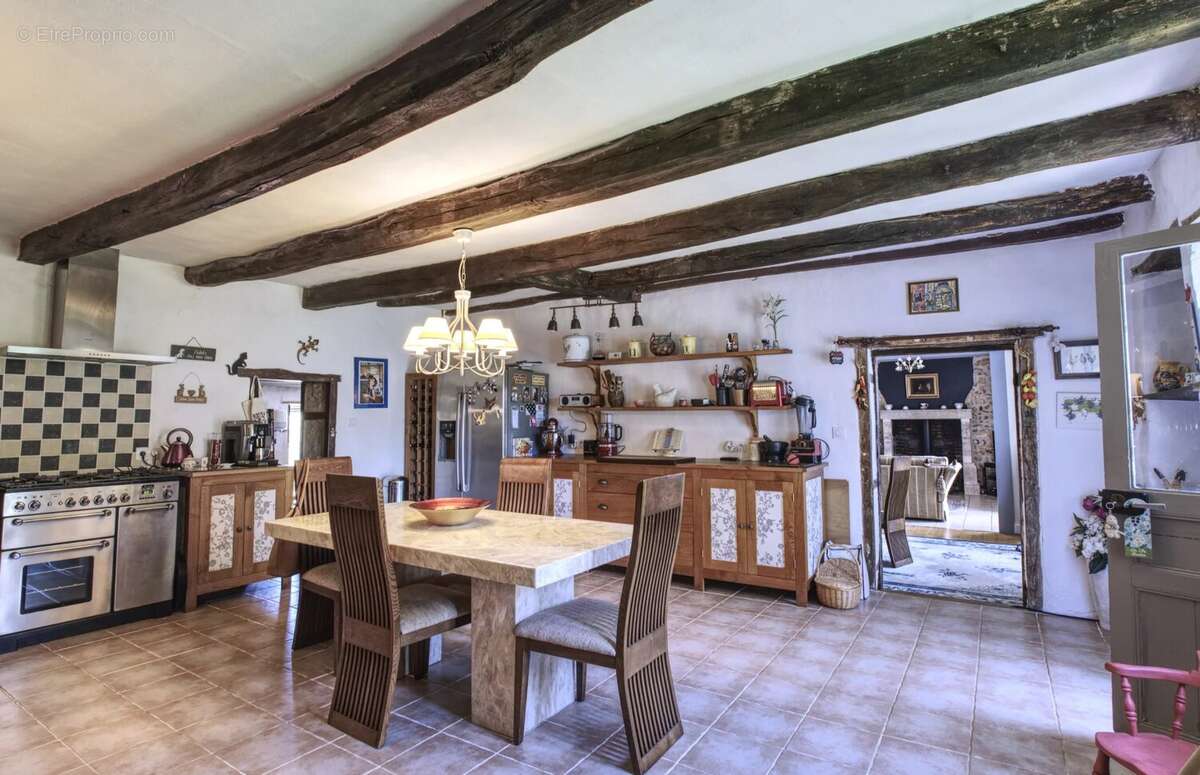 Maison à ROMAGNE