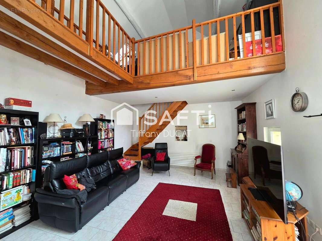 Maison 164 m² à Pargues  - photo 2