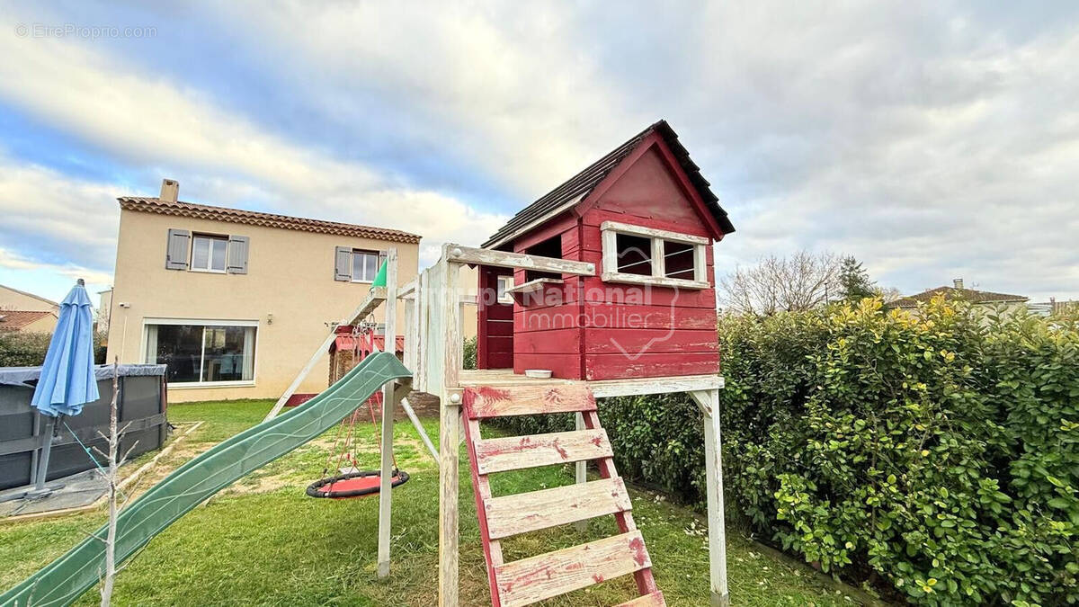 Maison à LORIOL-DU-COMTAT
