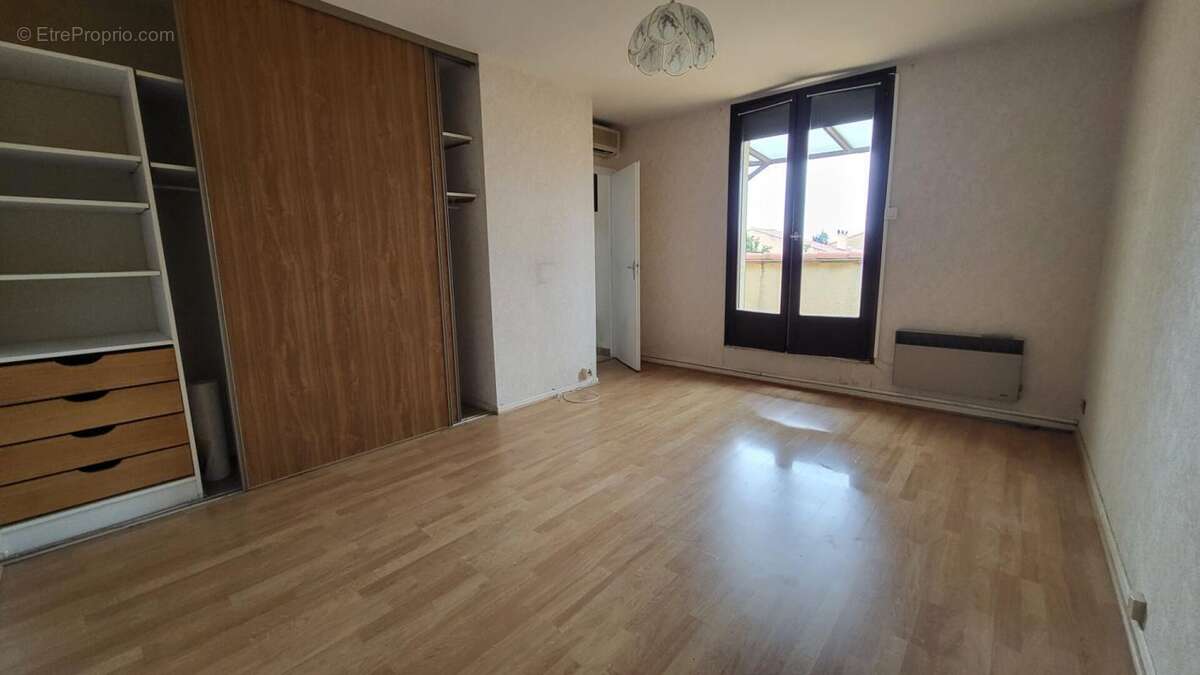 Maison à VILLENEUVE-DE-LA-RAHO