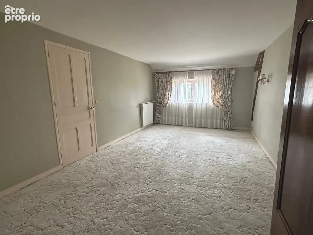 Grande maison familiale de 268 m² au cœur de Bléneau (89220) - photo 15