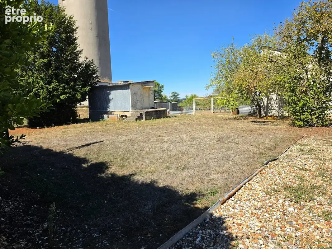 Terrain à bâtir à francueil- libre de constructeur - photo 2