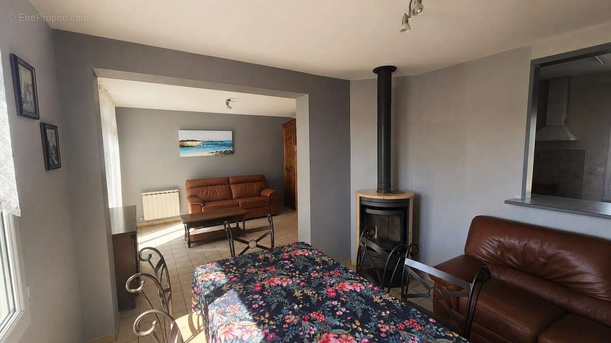 Maison 111 m² à Binic  - photo 2