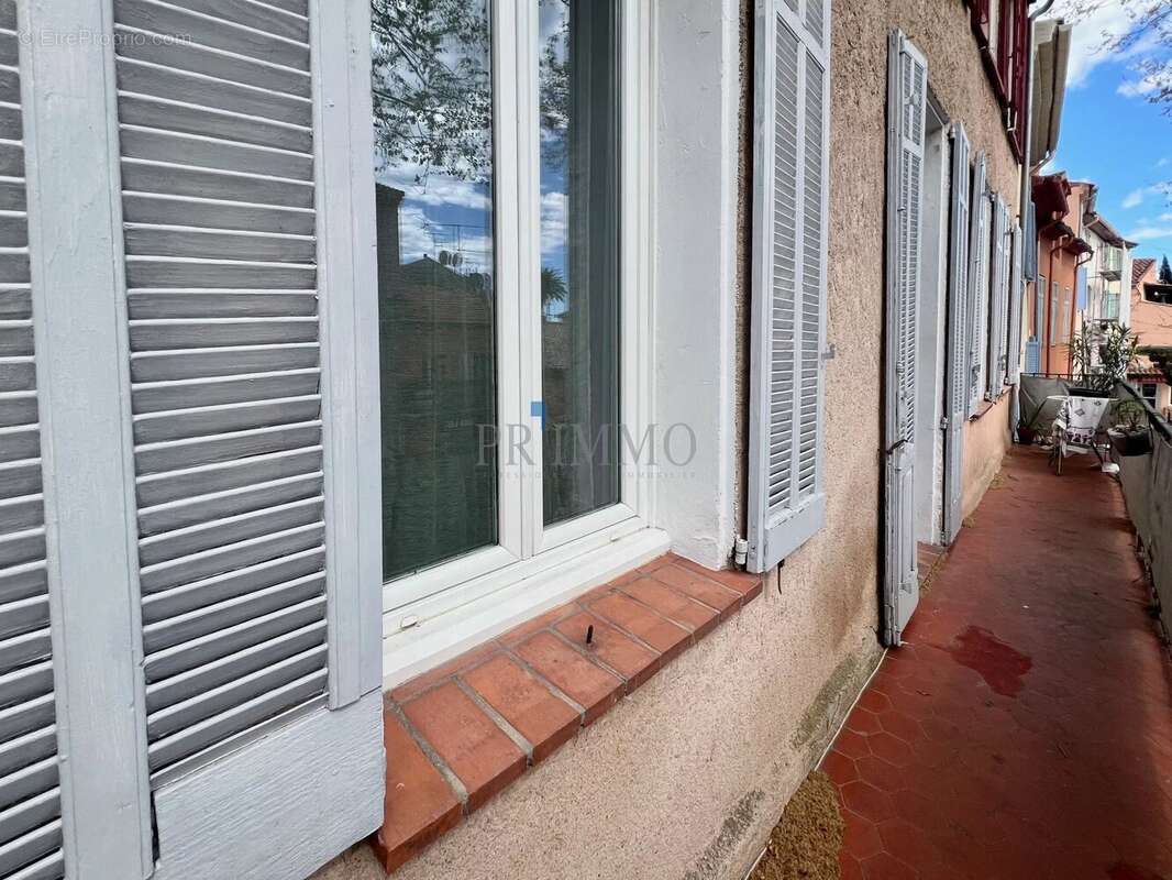 Appartement à FREJUS