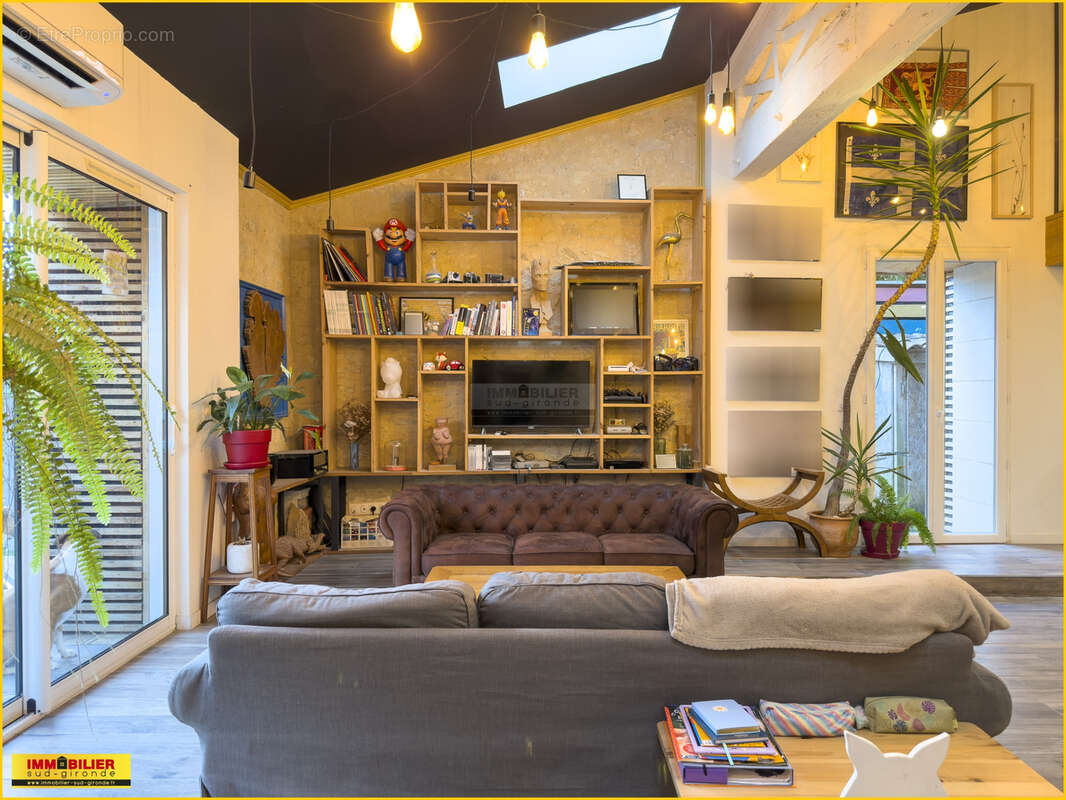 Magnifique rénovation Centre PODENSAC - photo 11
