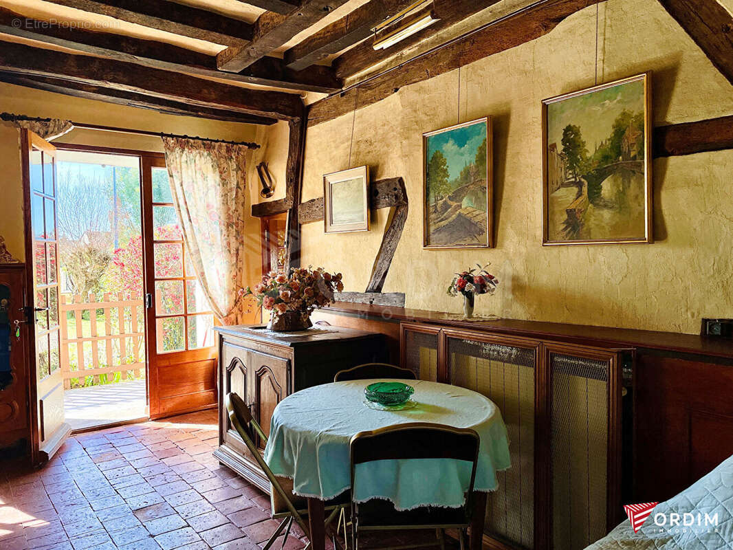 Maison à SAINT-FARGEAU