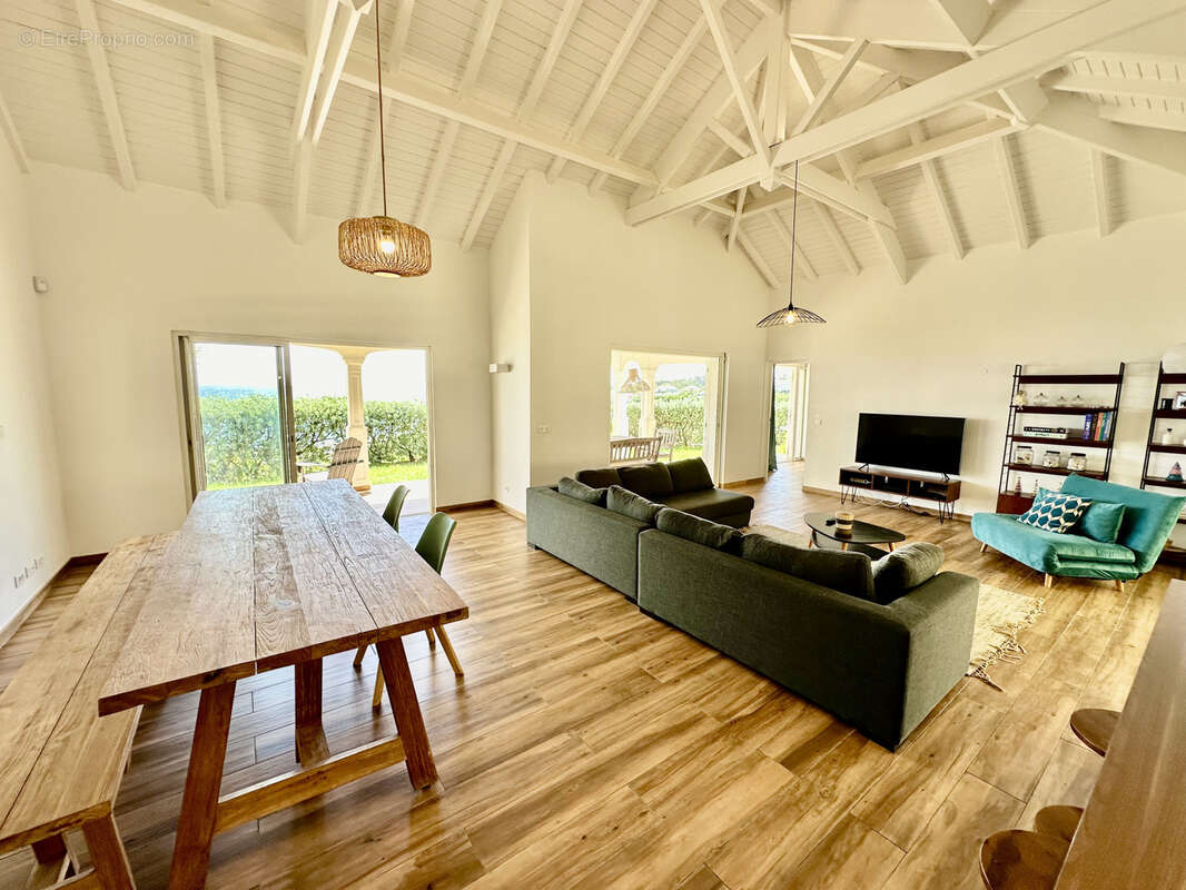 Maison à SAINT-MARTIN