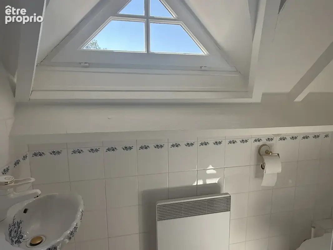 Maison en pierres et grande grange - photo 31