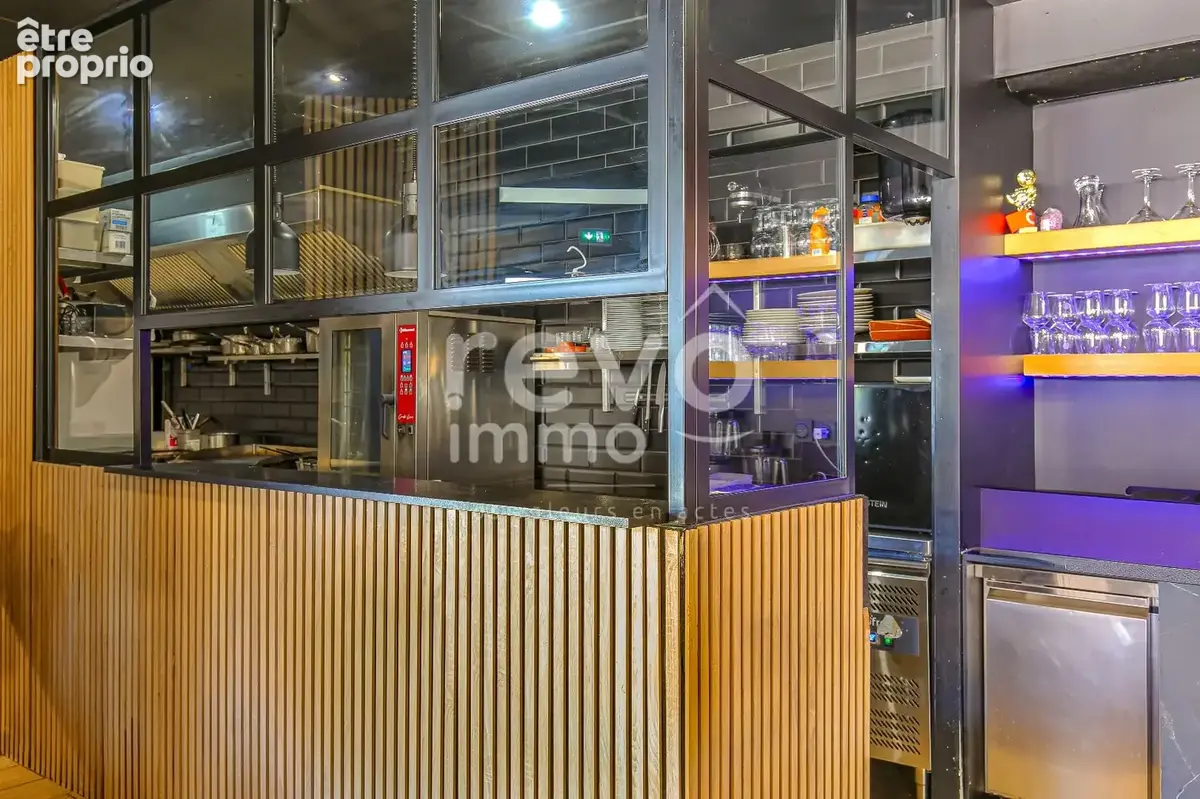 Fonds de commerce restaurant  CA 542 K  140 places  grande terrasse  faible loyer - photo 8