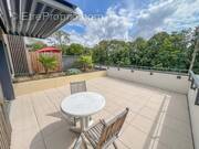 Appartement à LE MESNIL-SAINT-DENIS