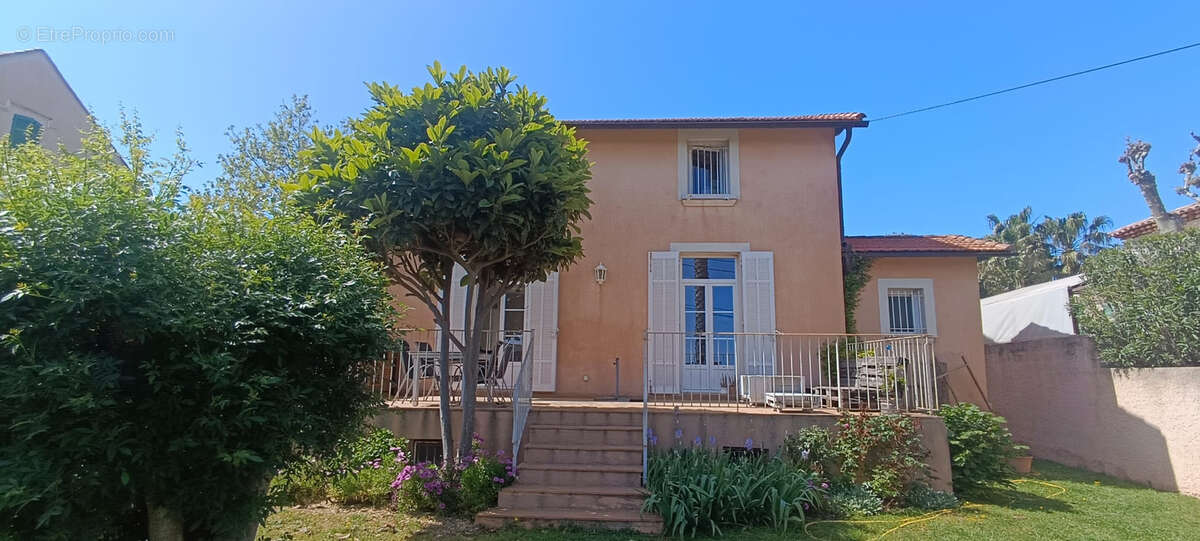 Maison à LA SEYNE-SUR-MER