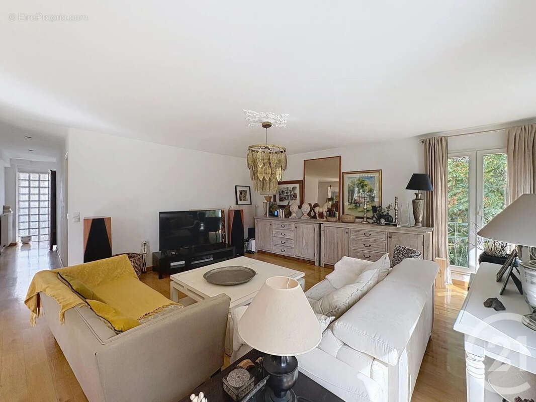 Appartement à CHAMPIGNY-SUR-MARNE