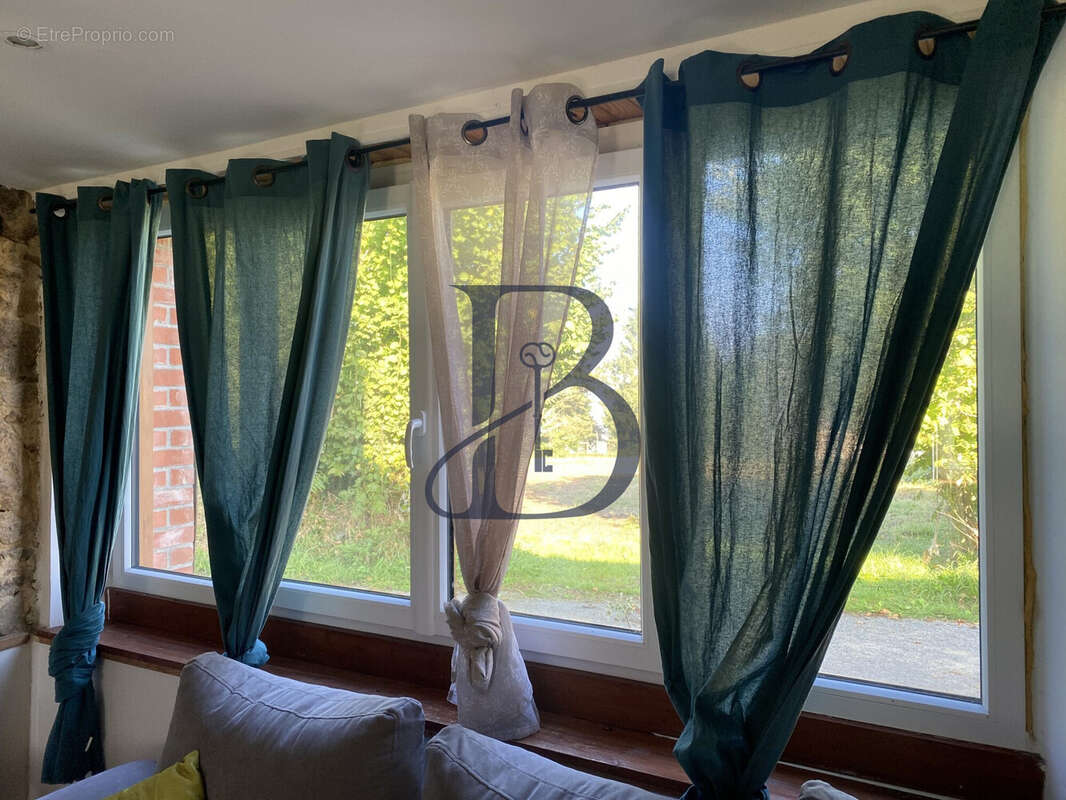 Maison à VILLEDIEU-LES-POELES