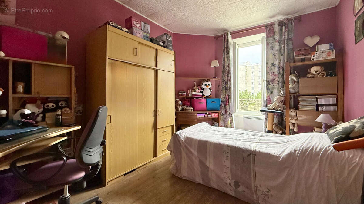 Appartement à CORBEIL-ESSONNES