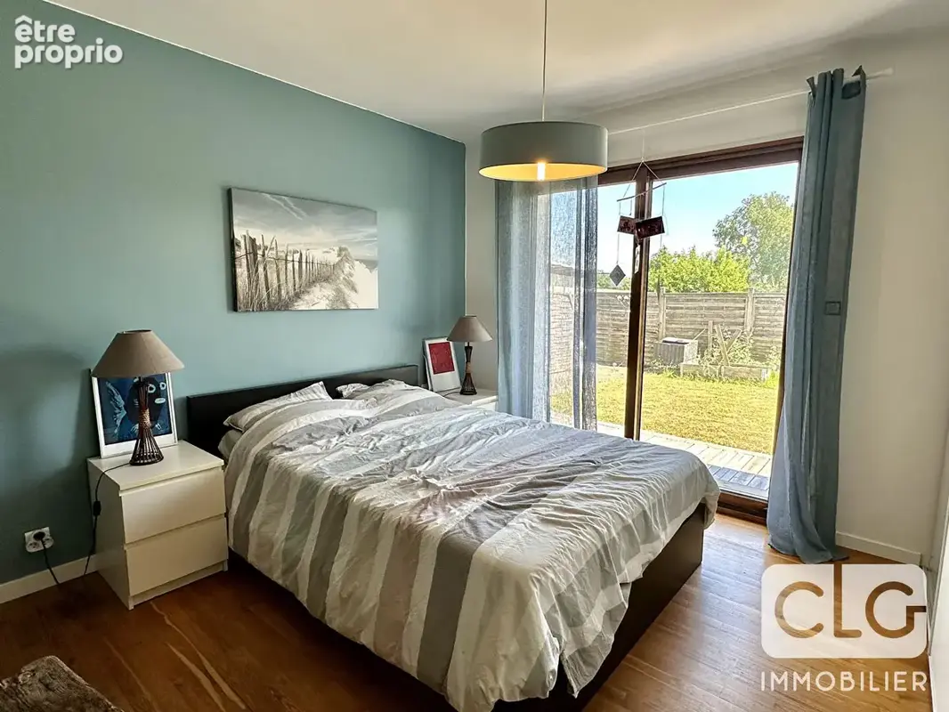 Maison - COMBRIT - 250 m² - photo 8