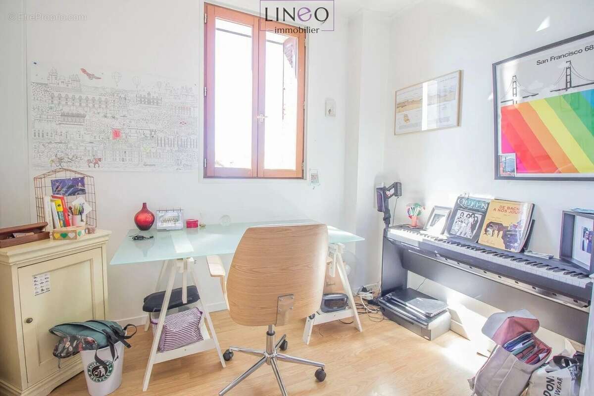 Maison à CHOISY-LE-ROI