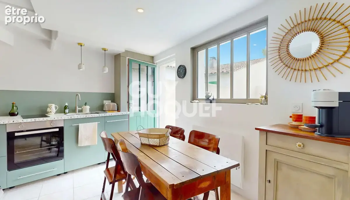 La flotte,  maison rénovée avec cour plein sud - photo 5