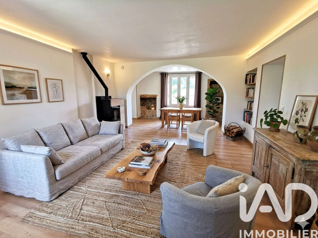 Photo 5 - Maison à VILLIERS-SUR-MORIN