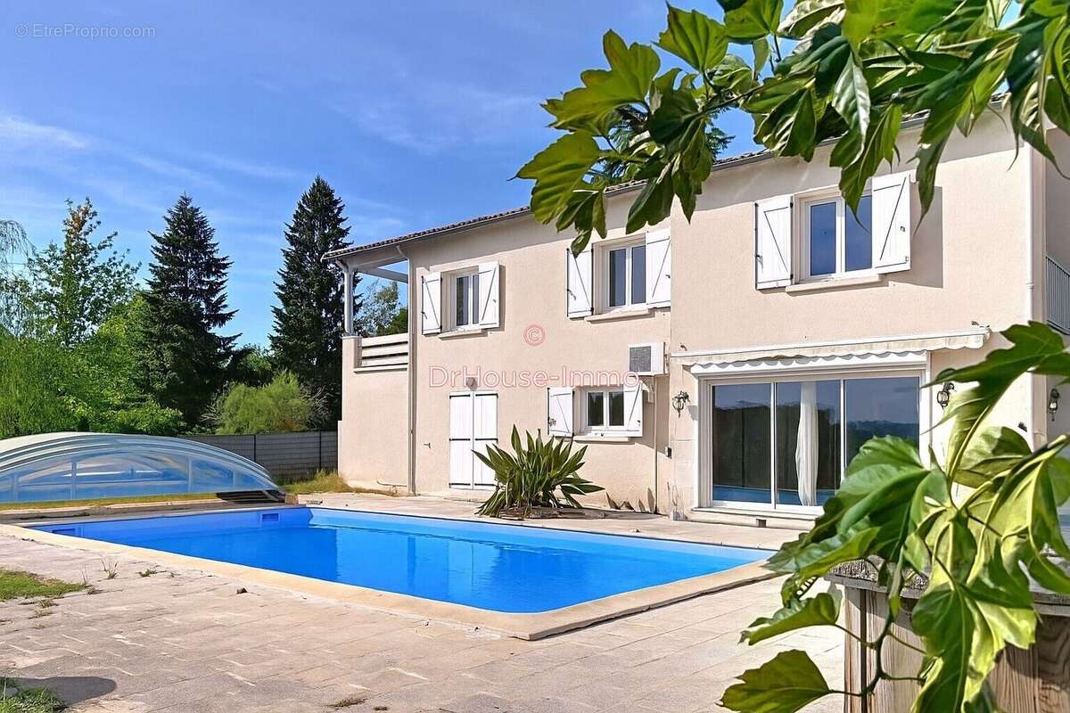 Maison à VILLENEUVE-SUR-LOT