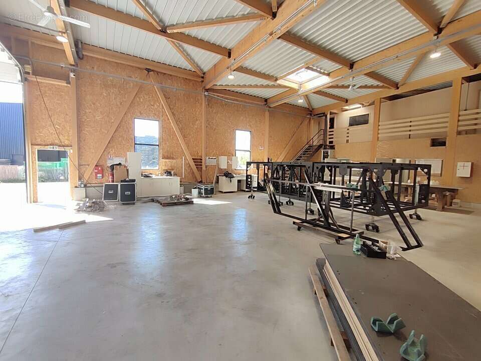 Autre à LA TOUR-DU-PIN