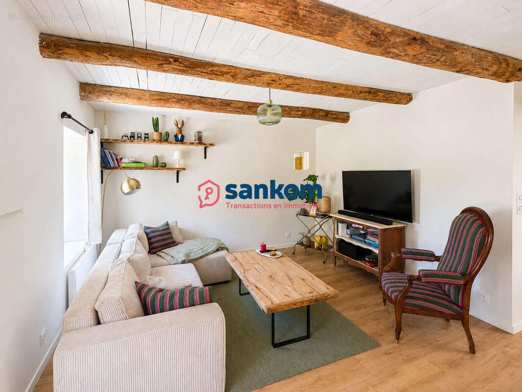 Maison 90 m² à Chomelix  - photo 2