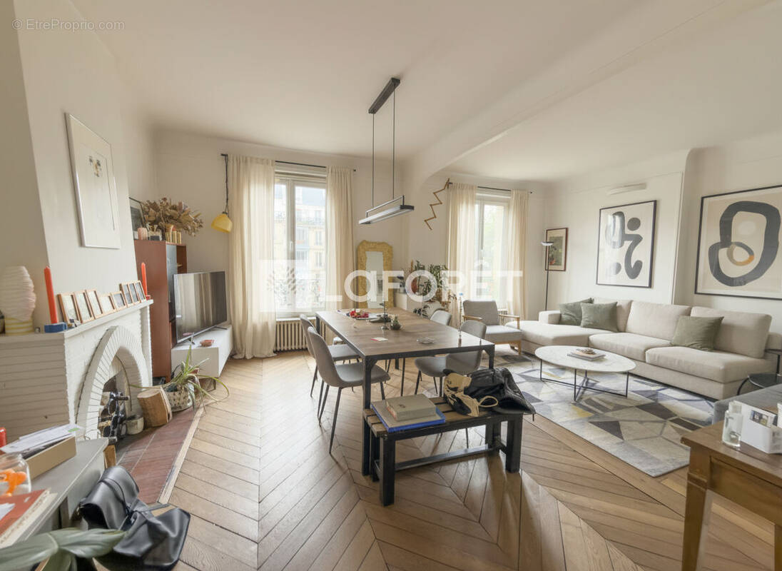 Appartement à PARIS-5E
