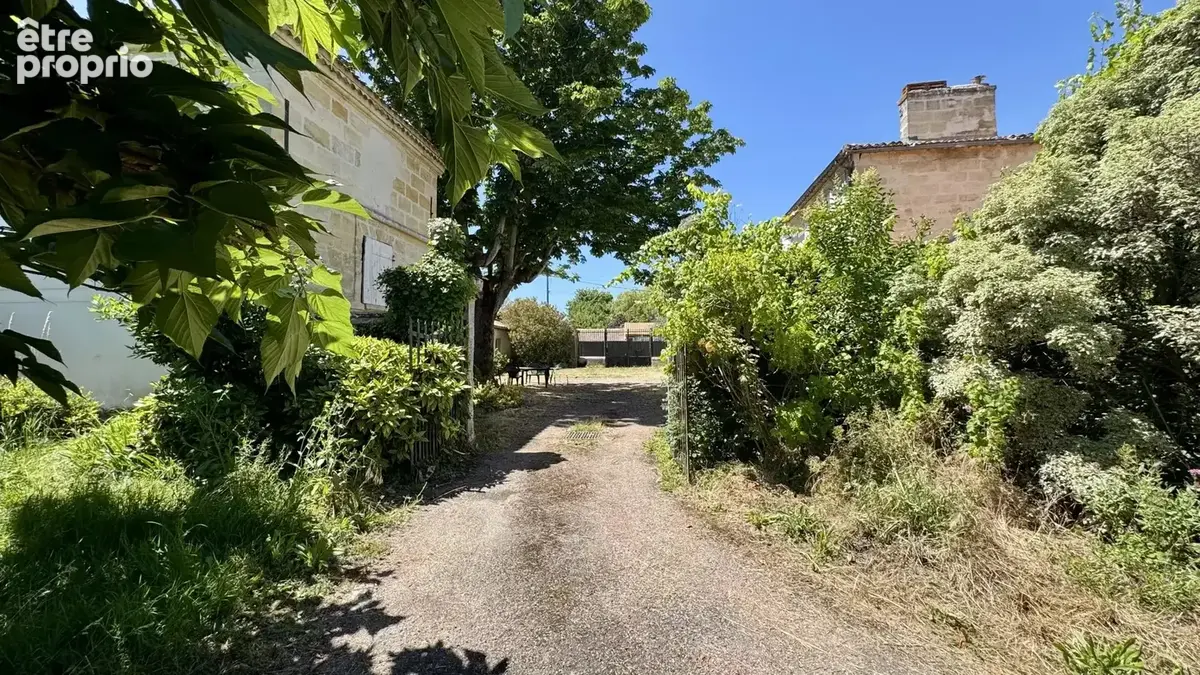 Maison de caractère – 260 m² – Parc arboré de 4 500 m² – Saint-Louis-de-Montferrand - photo 3