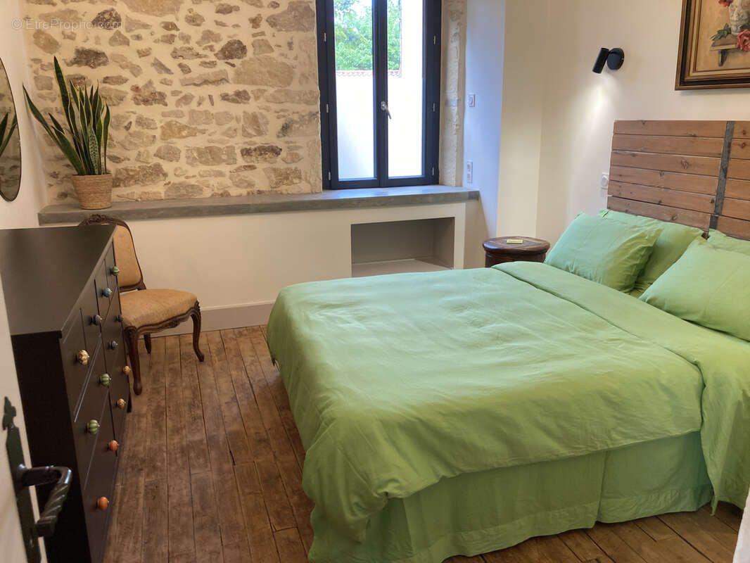 Maison à SAINT-VITE