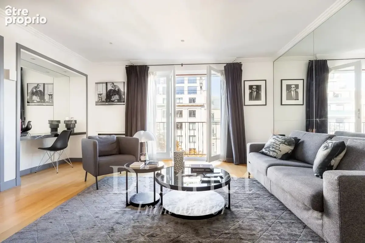 Sur l'Avenue Montaigne. Pied-à-terre d’exception de 49m² - photo 4