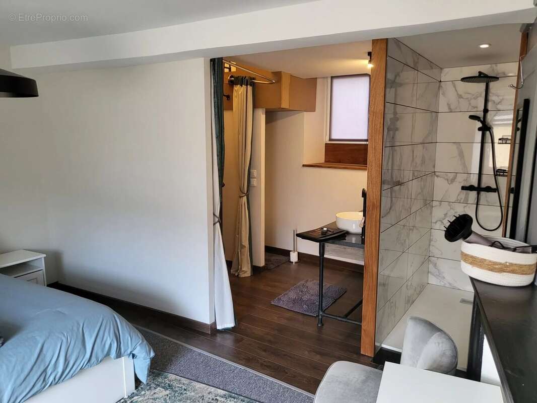 Élégante maison de ville conçue par un architecte avec potentiel de revenus - photo 8